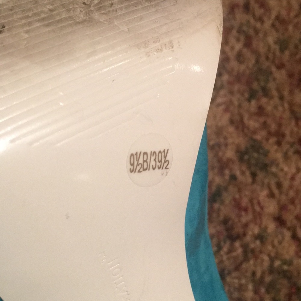 Bcbgeneration Heels - image 6